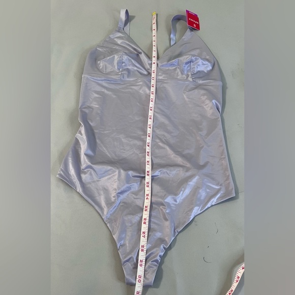 SPANX Thong Bodysuit Purple Light Orchid Satin Women SZ 2X Shapewear Unlined NWT - Picture 4 of 16